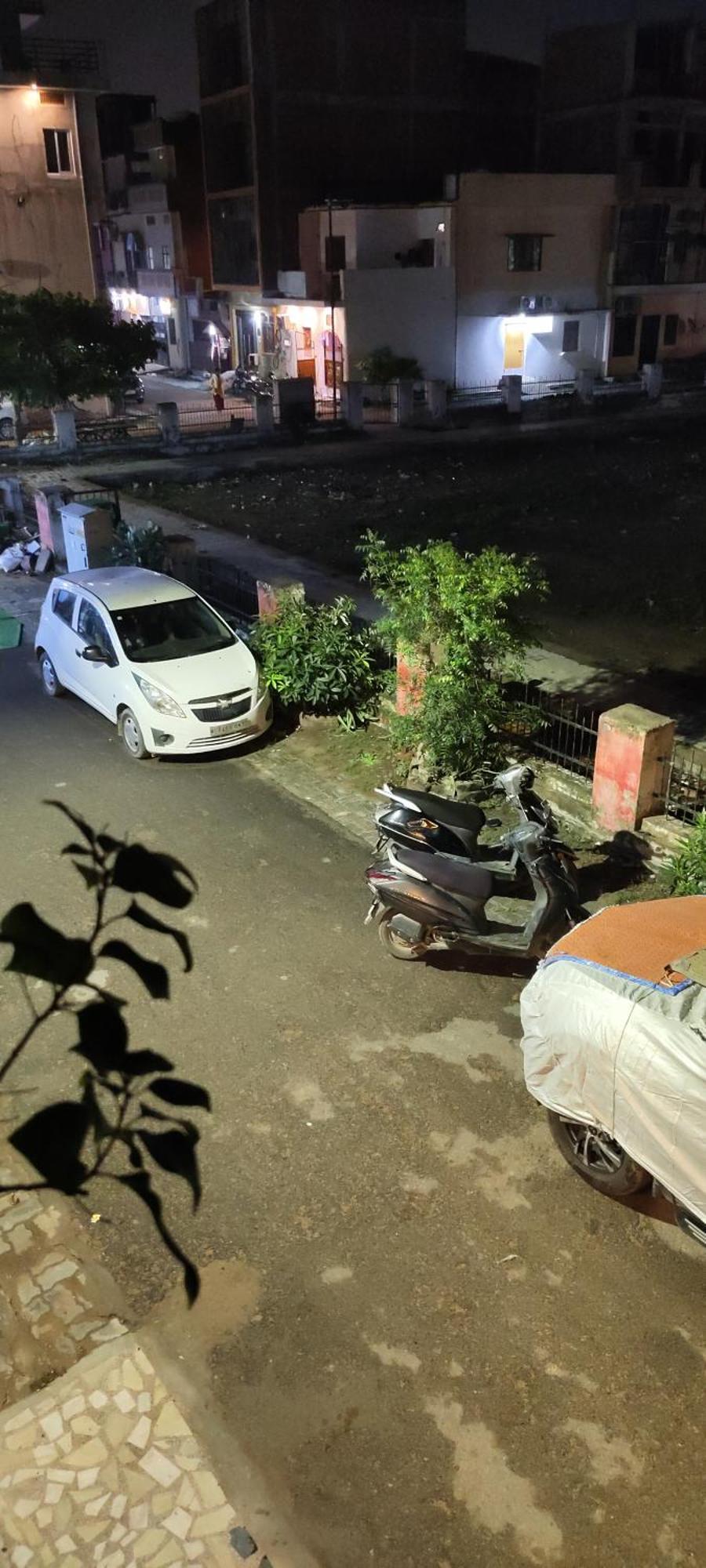 Hotel Raju Homestay Ayodhya 150 Meters From Shree Ram Janmbhoomi Temple 200 Meters From Ayodhya Dham Railway Station Екстериор снимка