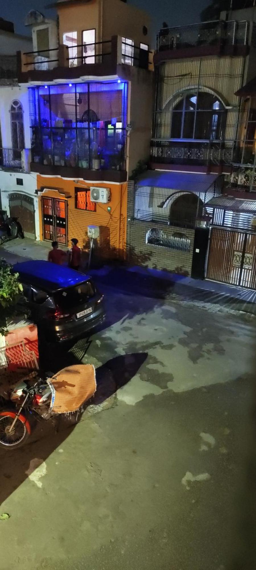 Hotel Raju Homestay Ayodhya 150 Meters From Shree Ram Janmbhoomi Temple 200 Meters From Ayodhya Dham Railway Station Екстериор снимка